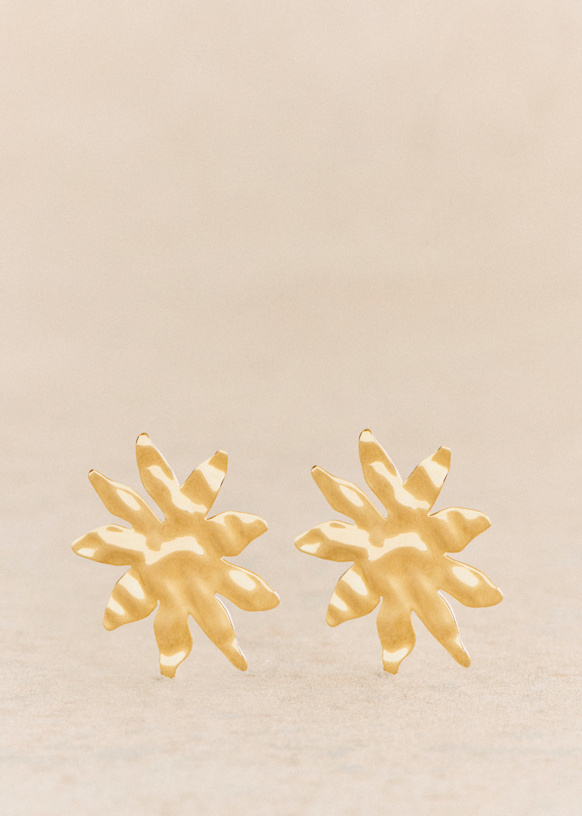 Gatseau Earrings main image 1