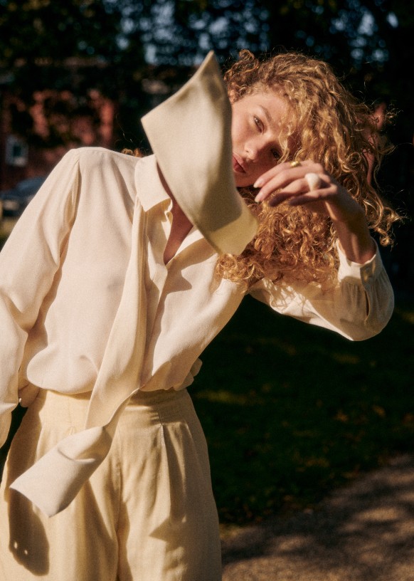 Lives シャツ - エクリュ／ブラックシルク - Sézane