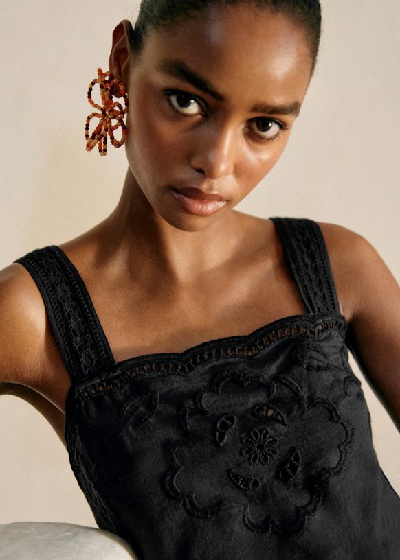 Marga Blouse - Black Embroidery - Organic Cotton - Sézane