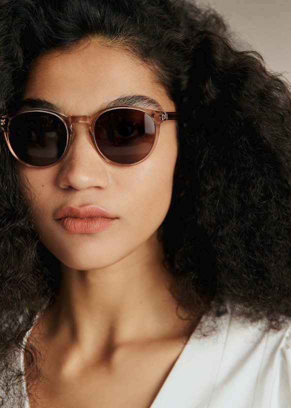 Penelope Sunglasses - Blush - Sézane