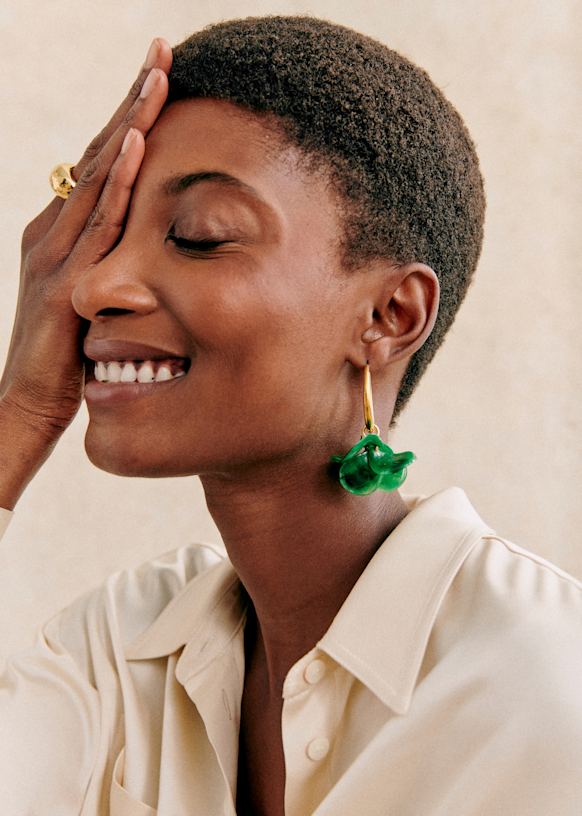Flora Hoops Green Resin Sezane