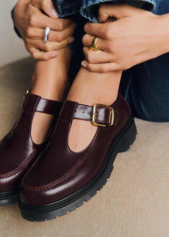 Violette Babies - Glossy Black - Bovine leather - Octobre Éditions