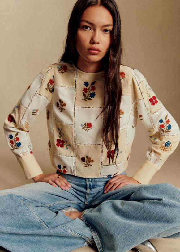 【季節はずれ特価】仏SEZANE 花柄ラメ入りセーター36 Flaminette Shirt - Sézane x Baziszt - Ecru with Botanical