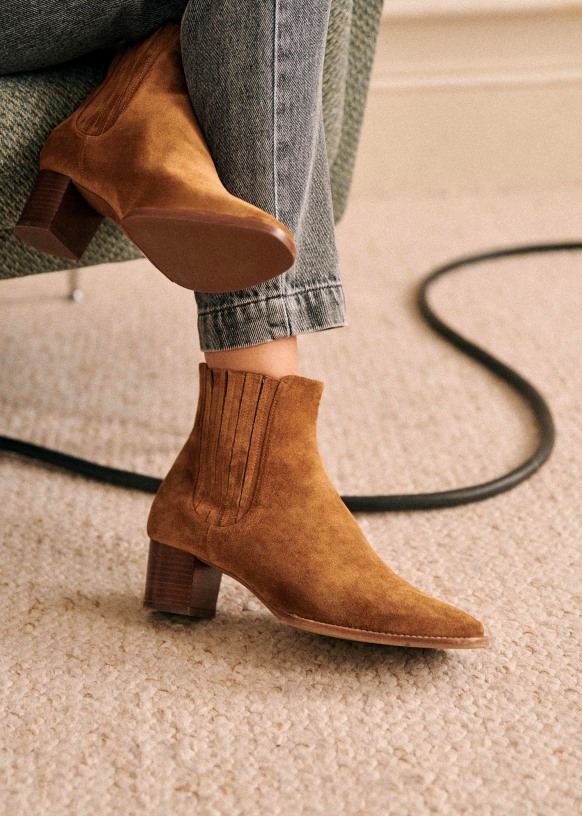 sol sana ashton boot