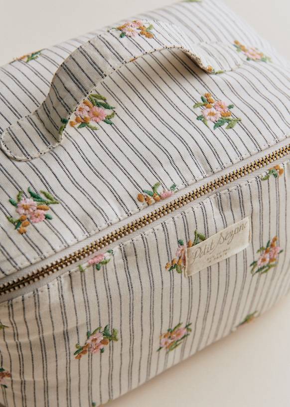 Maxi trousse of toilette