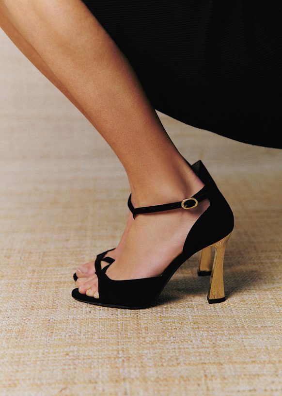 Brigitte Sandals - CFM Souliers x Editions Sézane - Black Velvet
