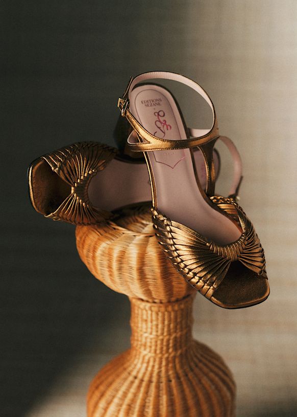 SOULIERS SÉZANE サンダル 美品 CHARLIE Sandals - CFM Souliers x Éditions Sézane - Bronze - Sheep