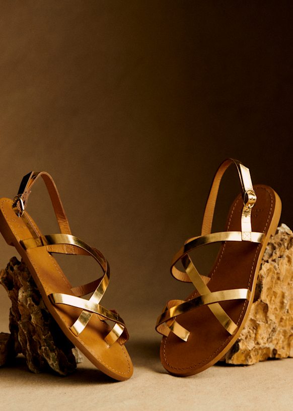 パリ発【SEZANE】LOW ALY レザーサンダル Allie Low Sandals - Smooth Black - Bovine leather - Sézane