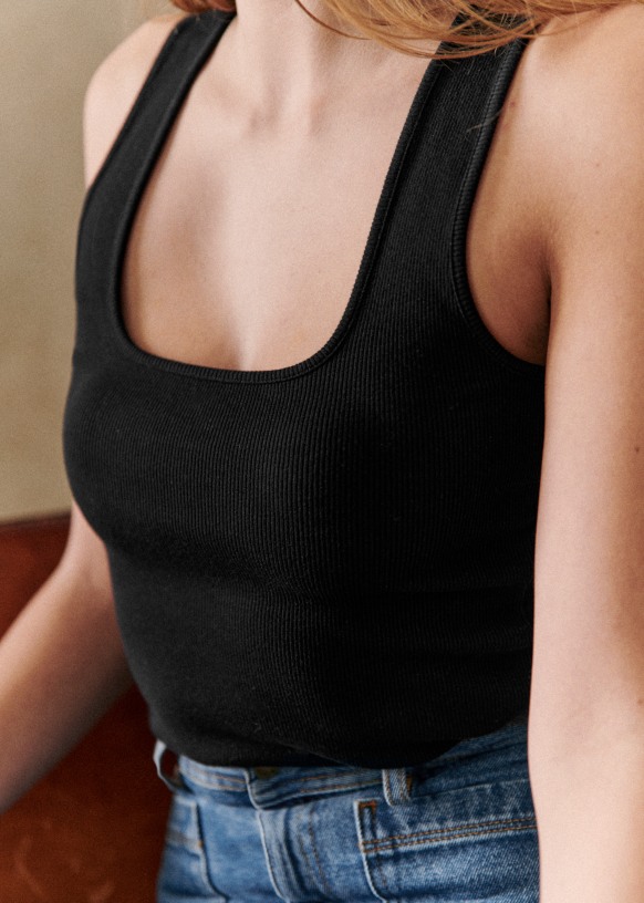 Top Juan Noir Coton biologique textile biologique Sezane