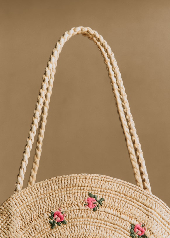 Juneバスケット - Naturel broderies fleurs muti - ラフィア - Sézane