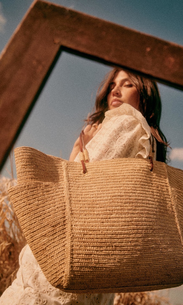 Sezane store basket bag