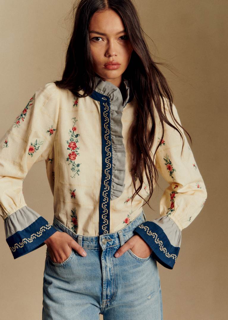 SEZANE セザンヌ　総レースブラウス　コットン　フリル　花柄　スタンドカラー SEZANE セザンヌ 総レースブラウス コットン フリル 花柄