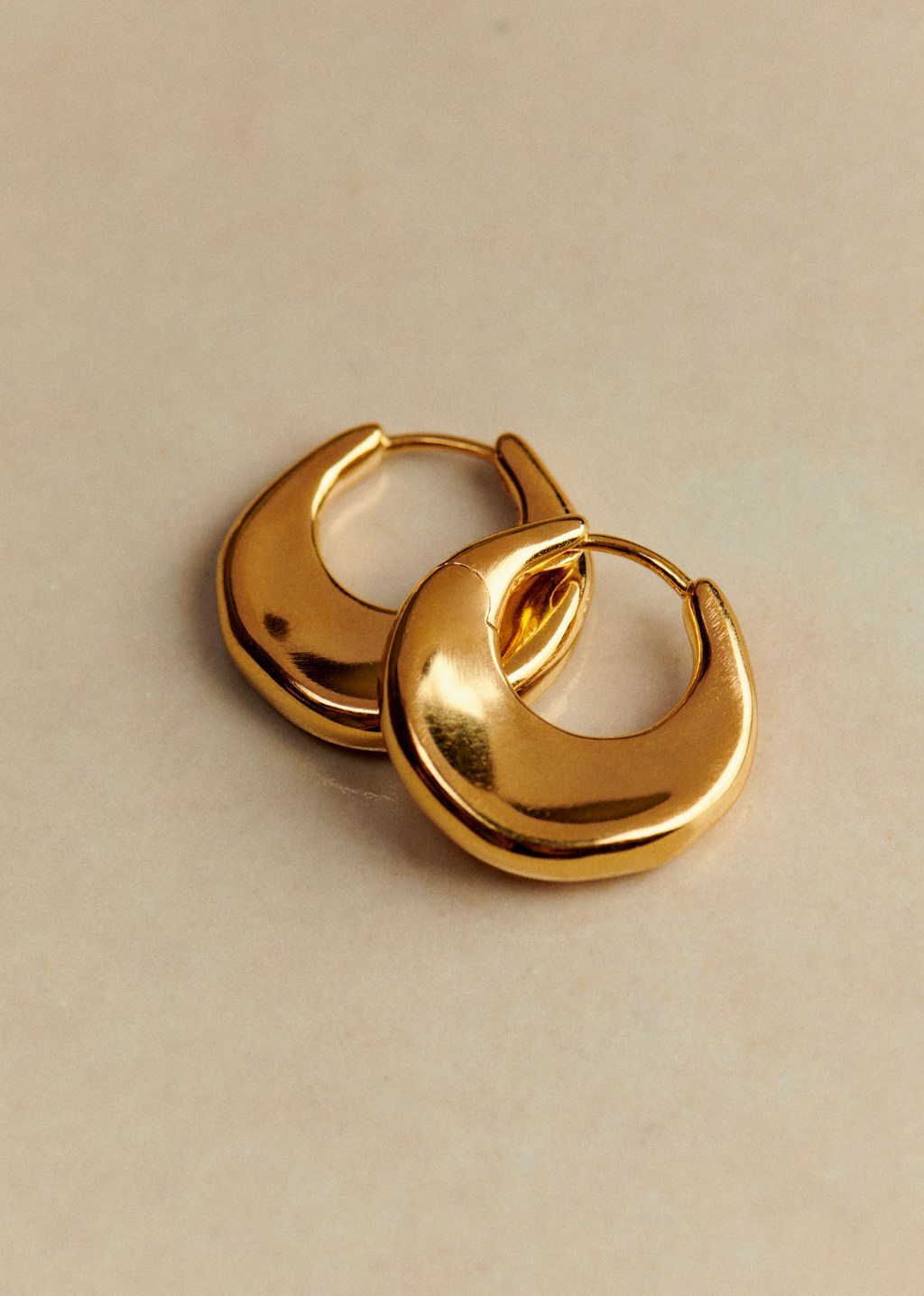 Pablo Earrings by Sézane