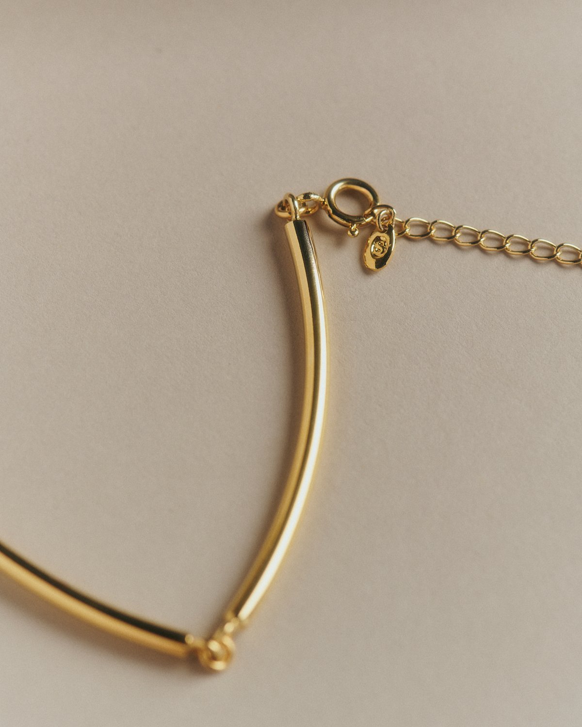 COLLIER IRMA