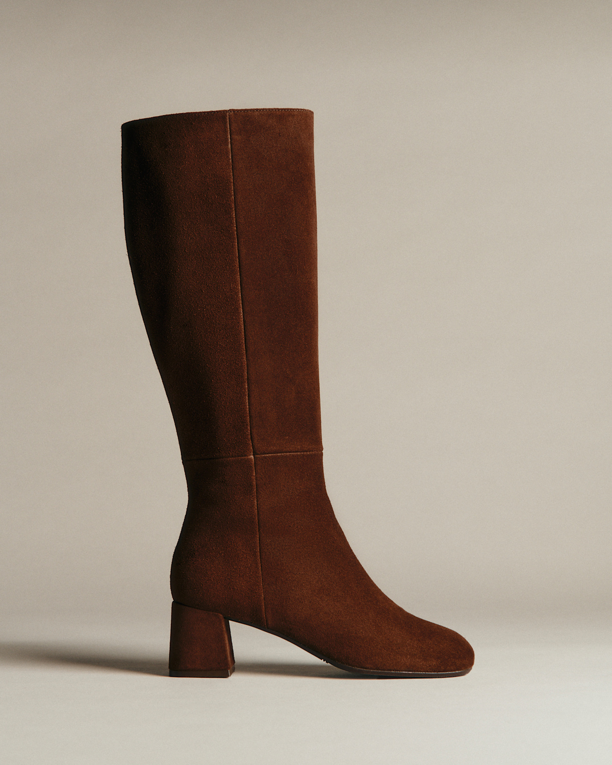 BOTTES CLAUDIA
