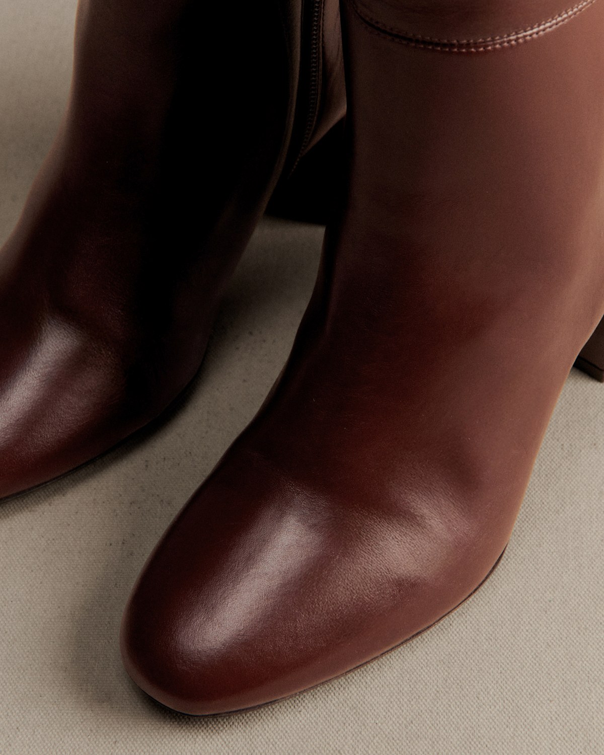 BOTTES THEODORA