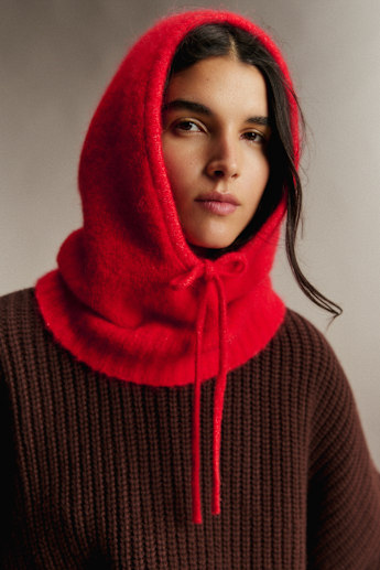 Côme Hooded Scarf by Sézane
