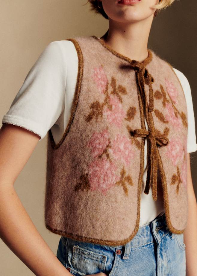 【季節はずれ特価】仏SEZANE 花柄ラメ入りセーター36 関税込☆セザンヌ☆オーガニック綿混紡 フリル 刺繍 ブラウス