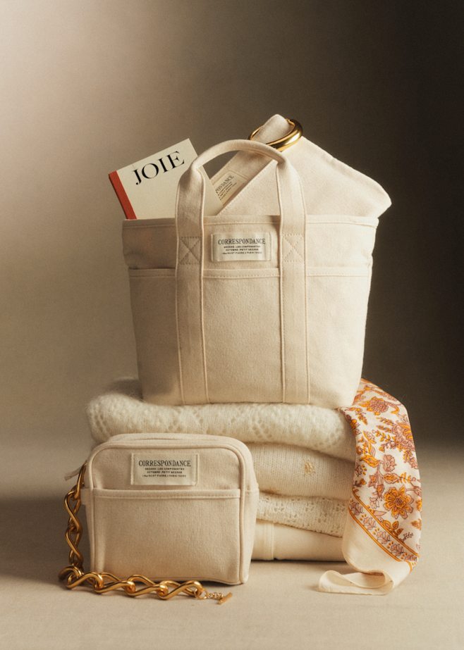 極美品 sezane セザンヌ バッグ レオパード ポーチ バナナバッグ 極美