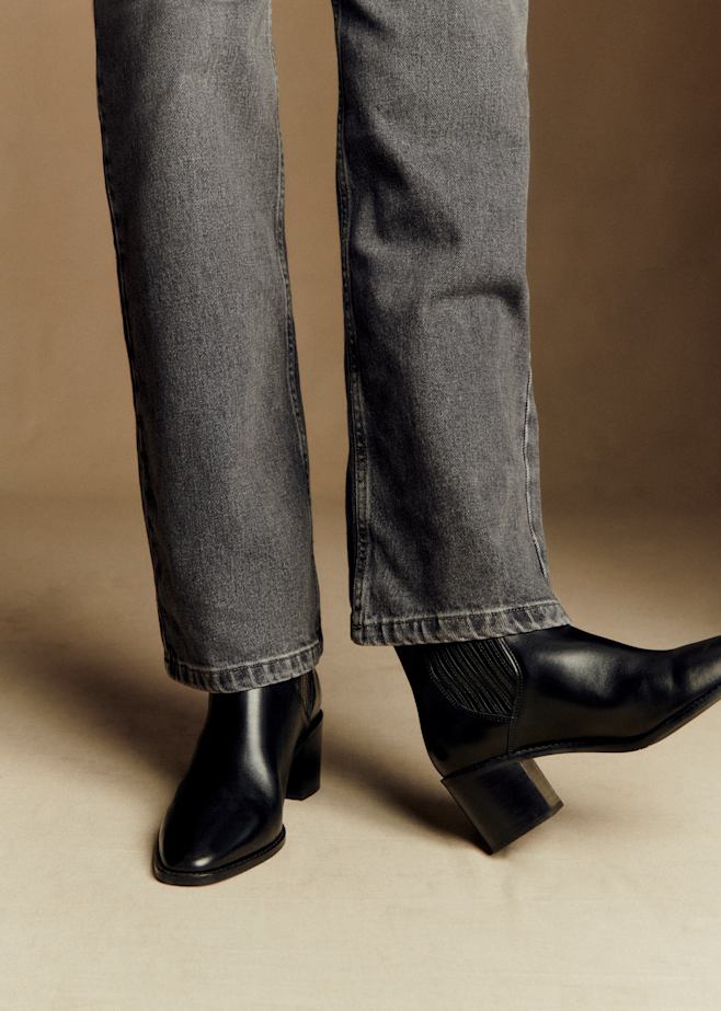 タイムレスなロングブーツ、アンクルブーツ | レディースウェア