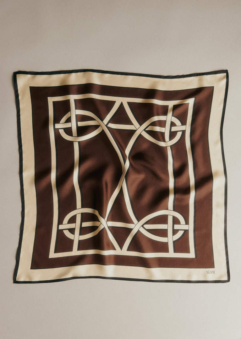 ÉTOLES & FOULARDS
