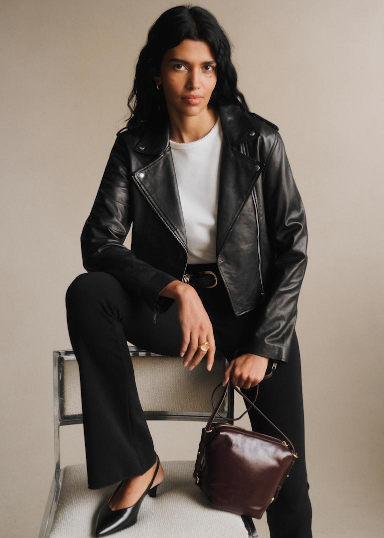 レザージャケット : ショート ＆ ロング | レディースウェア | Sézane