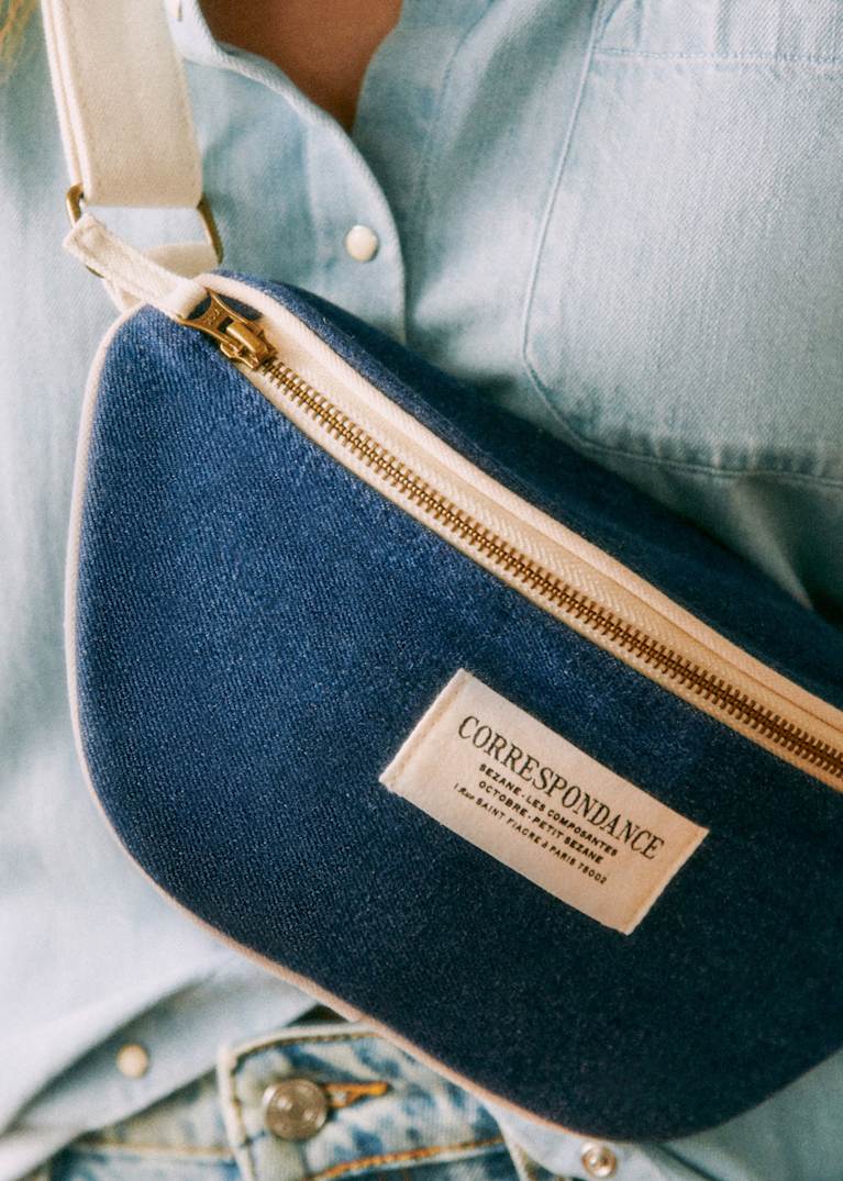 極美品　sezane セザンヌ　バッグ　レオパード　ポーチ　バナナバッグ 極美品 sezane セザンヌ バッグ レオパード ポーチ バナナバッグ