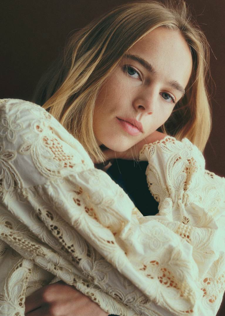 完売品【SEZANE PARIS】タミースカート 花柄 サイズ40 美品 完売品【SEZANE PARIS】タミースカート 花柄 サイズ40 美品