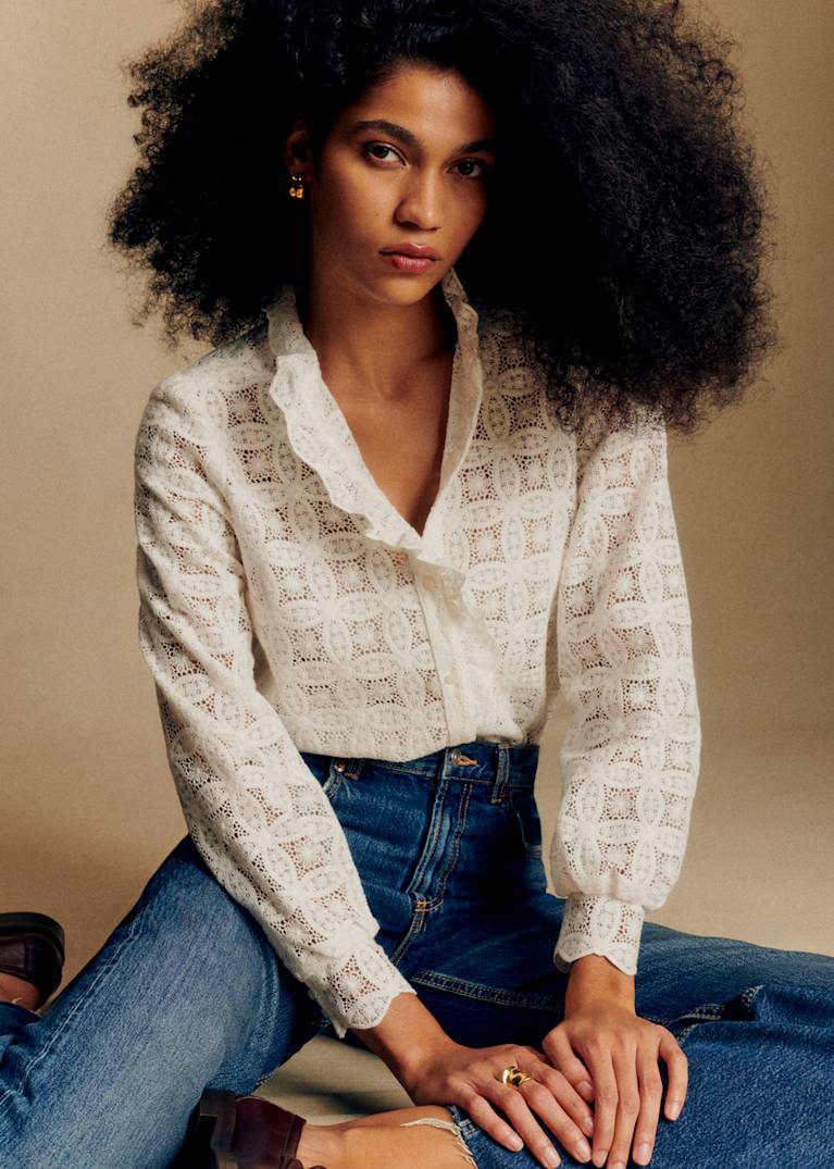 ＊極美品 SEZANE セザンヌ 襟立フリル 透かし刺繍 ブラウス シャツ 40 Sezane（セザンヌ）ブラウス 極美品 SEZANE セザンヌ 襟立フリル