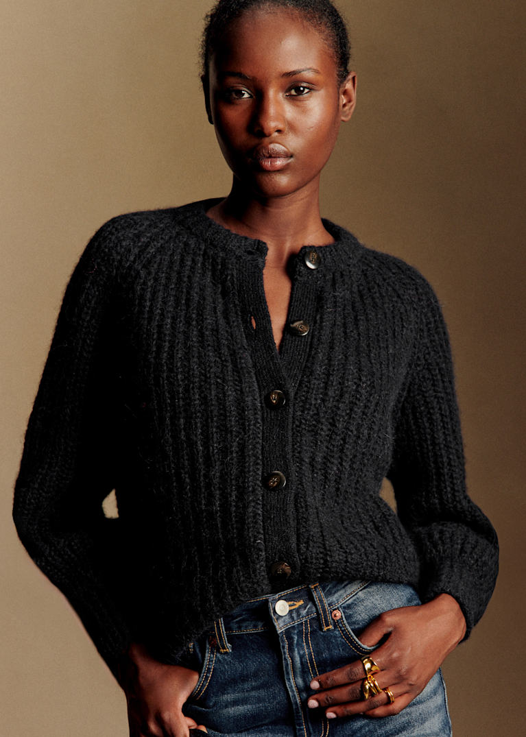 Elegant women's knitwear | French heroes | Sézane