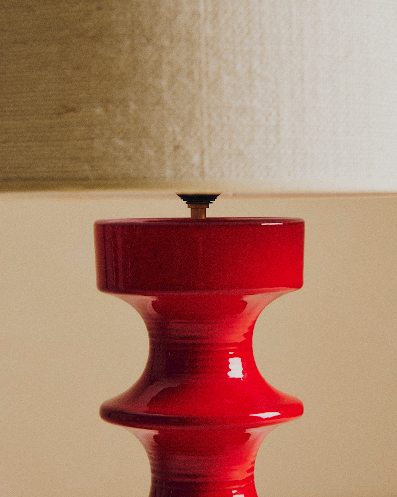 LAMPE VINTAGE EN CÉRAMIQUE ROUGE