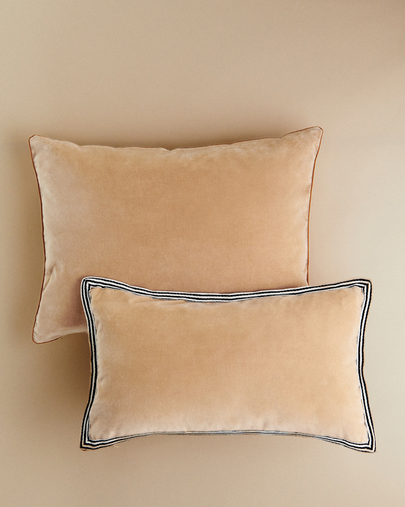 COUSSIN VELOURS ÉDITION - GRAND MODÈLE