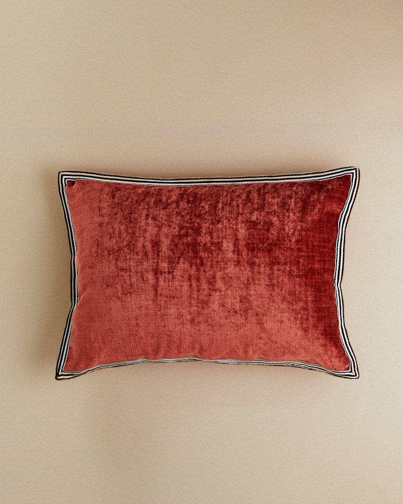 COUSSIN VELOURS TEXTURÉ - GRAND MODÈLE