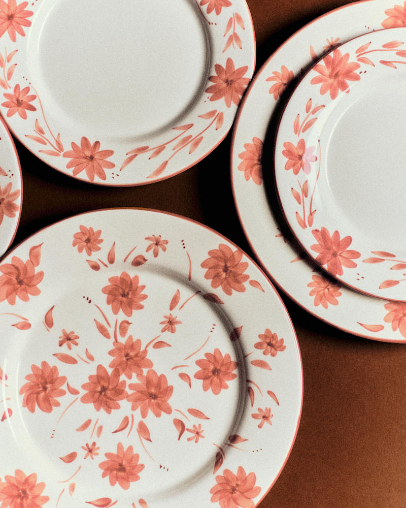SET DE 4 ASSIETTES PLATES - FLEURS DE JARDIN