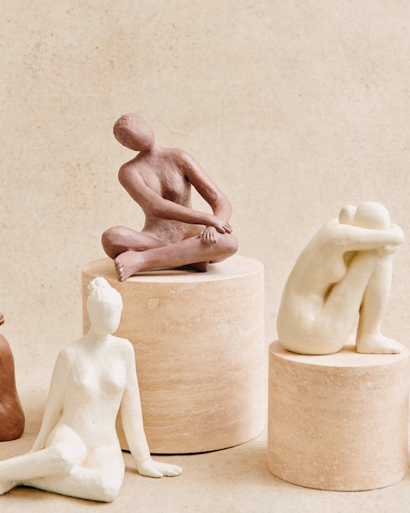SCULPTURE GUÉNOLÉE COURCOUX - LA FEMME GRAND MODÈLE