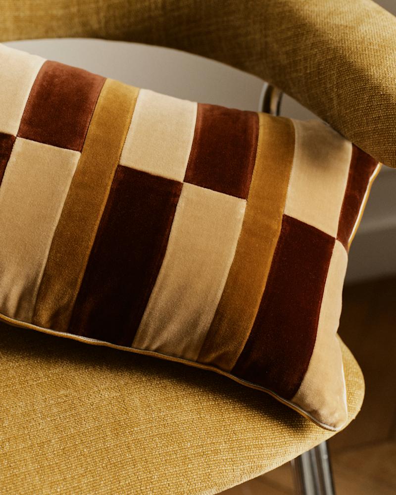 COUSSIN VELOURS PATCHWORK - PETIT MODÈLE