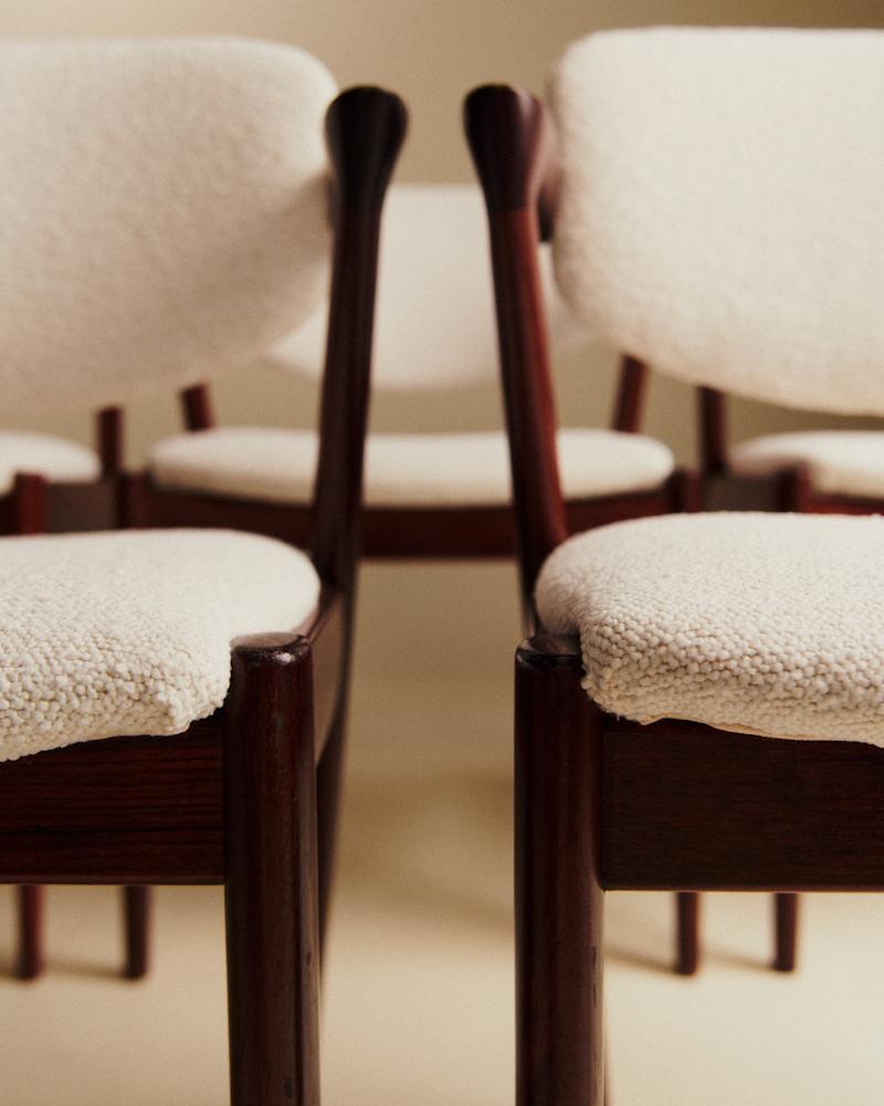 LOT DE 5 CHAISES VINTAGE DANS LE GOÛT DE KAI KRISTIANSEN