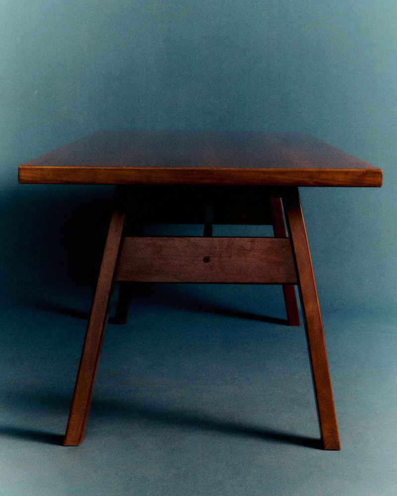 ENSEMBLE TABLE À MANGER ET 4 CHAISES SIGNÉ MICHELUCCI