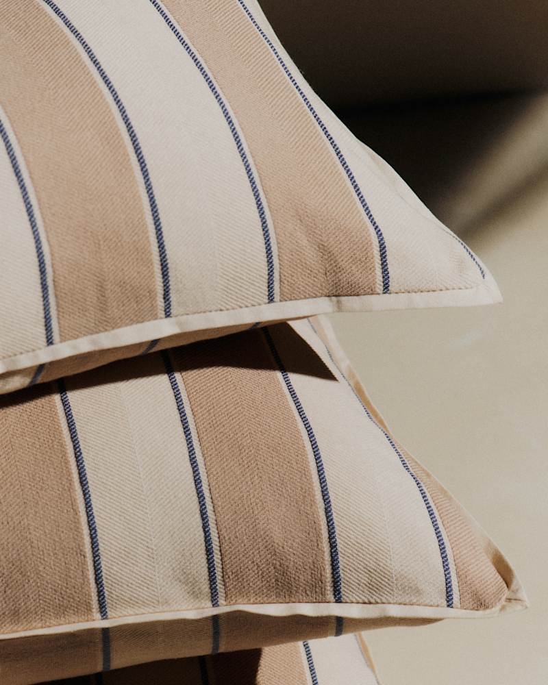 COUSSIN TISSÉ RAYURES - GRAND MODÈLE