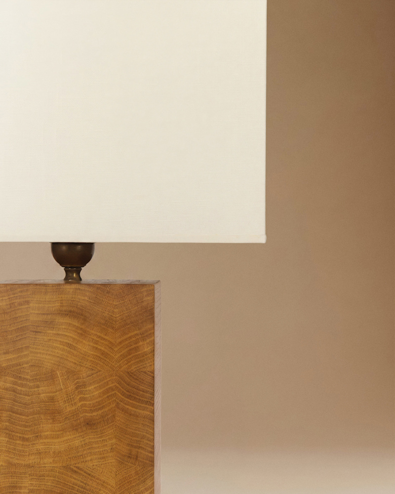 PAIRE DE LAMPES VINTAGE EN MAQUETERIE DE BOIS