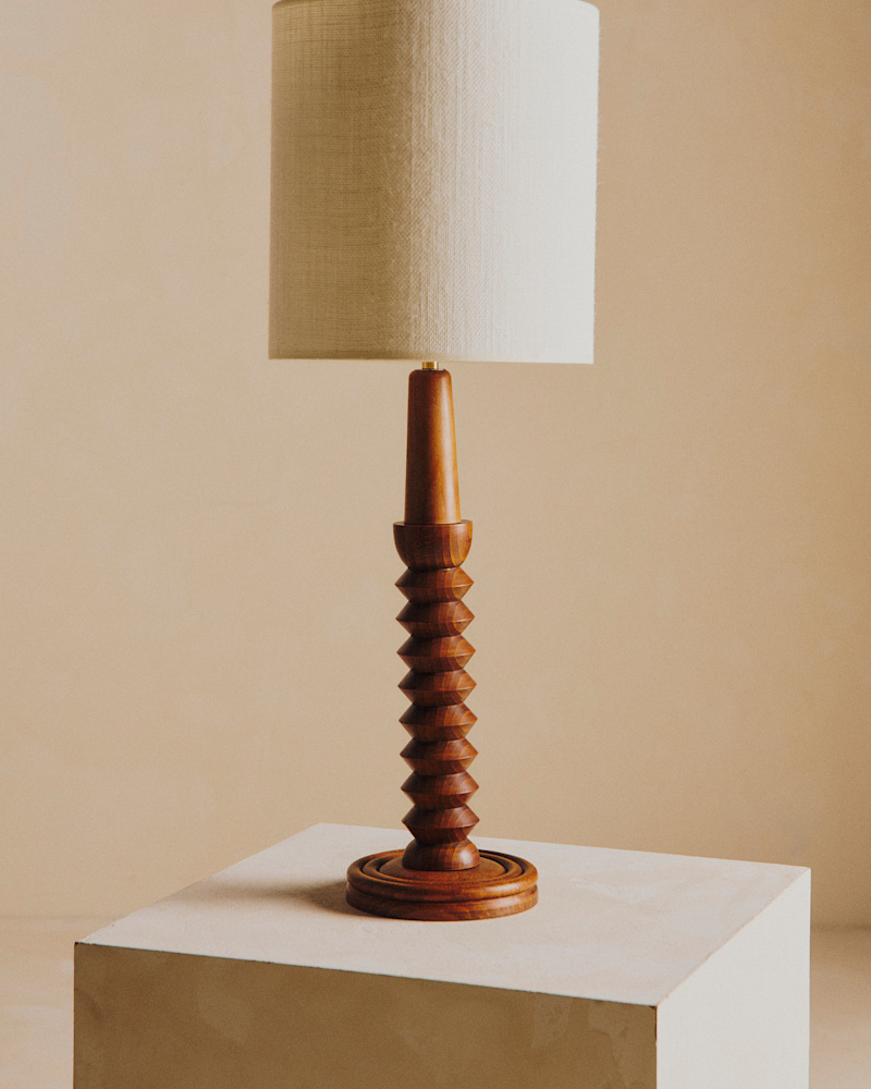 LAMPE VINTAGE EN BOIS TOURNÉ