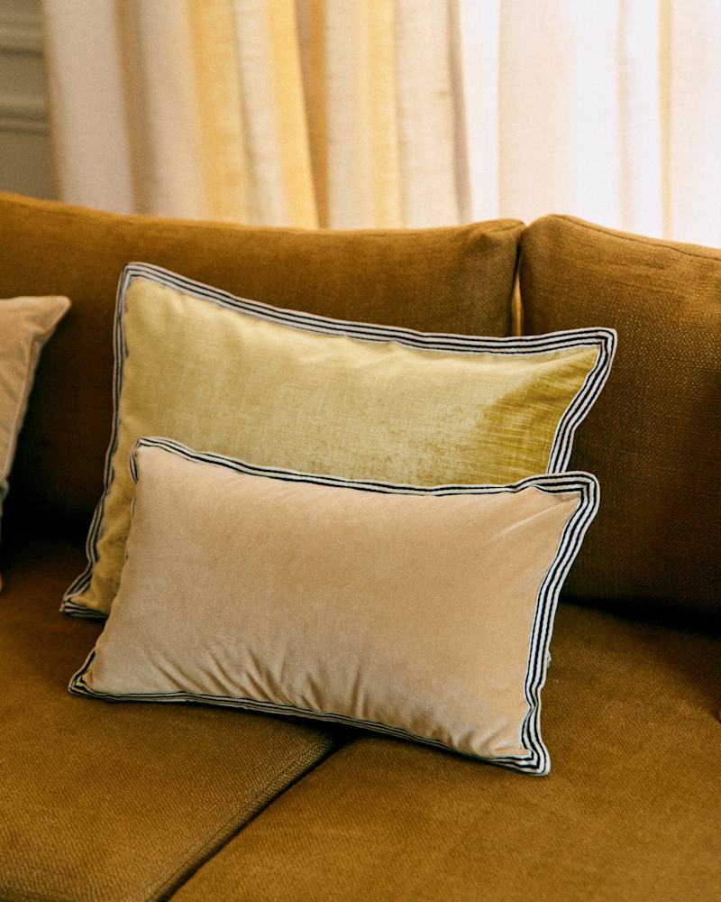 COUSSIN VELOURS ÉDITION - PETIT MODÈLE