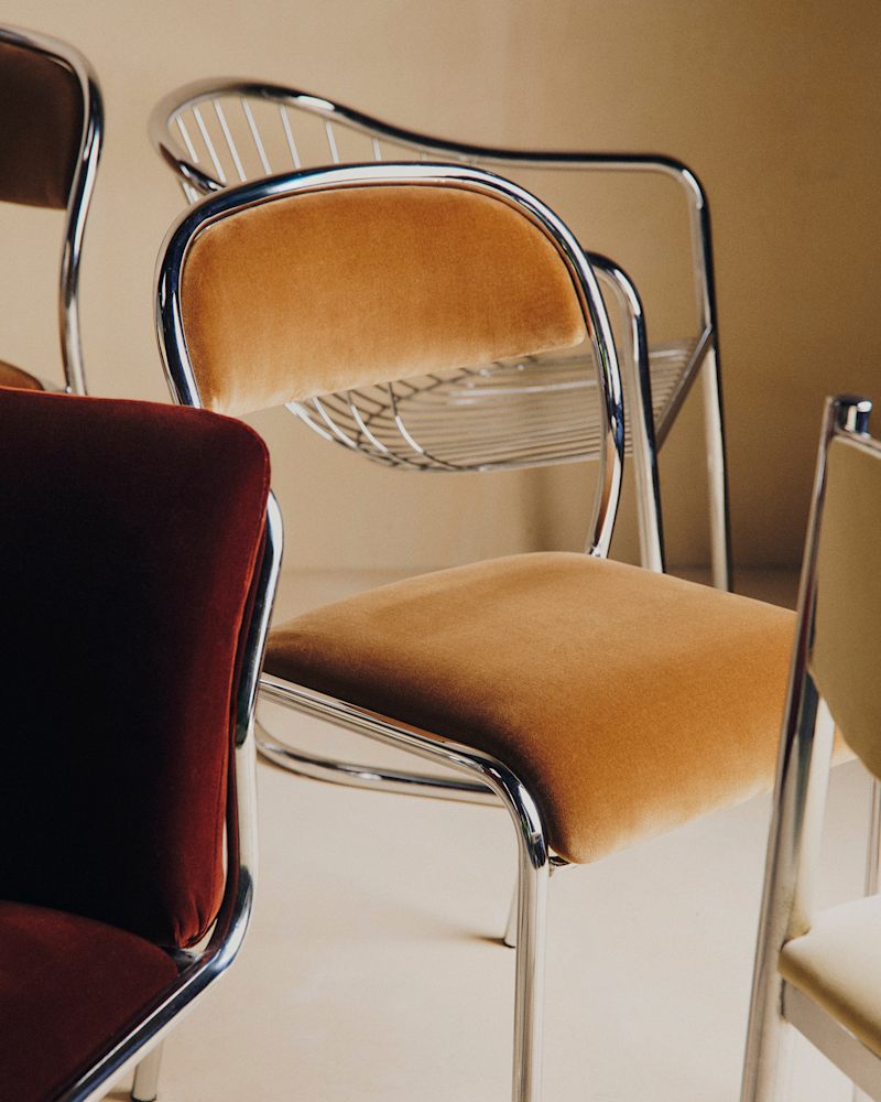 LOT DE 6 CHAISES EN INOX ANNÉES 70