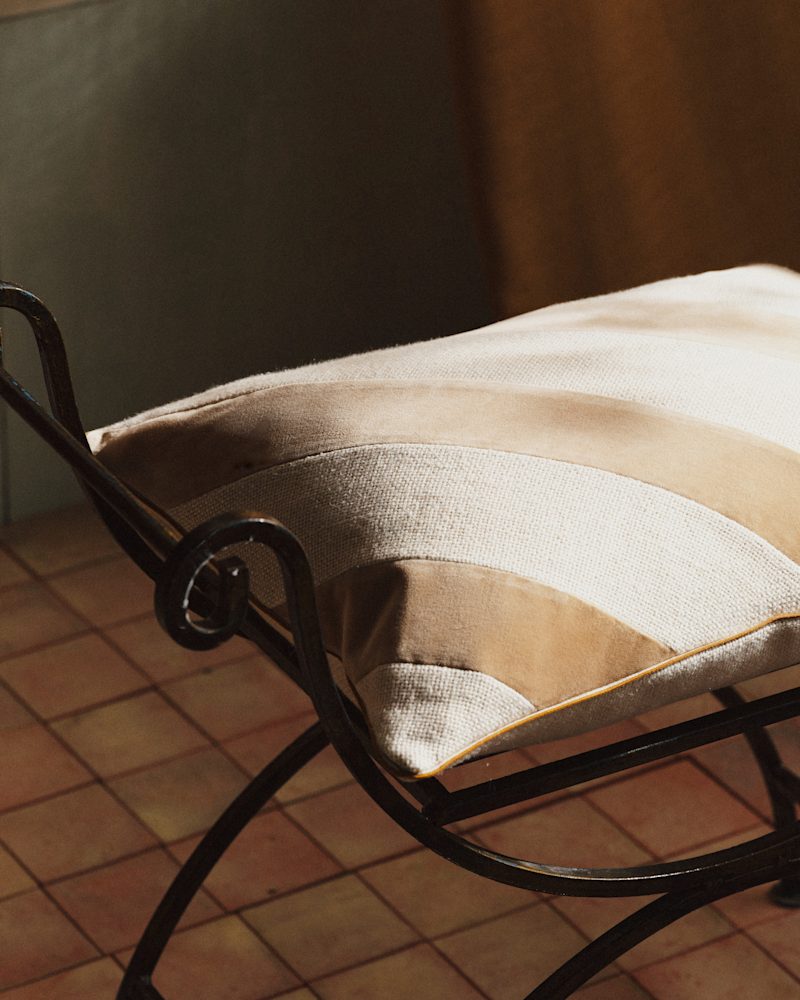 COUSSIN TOILE LIN ET VELOURS - GRAND MODÈLE