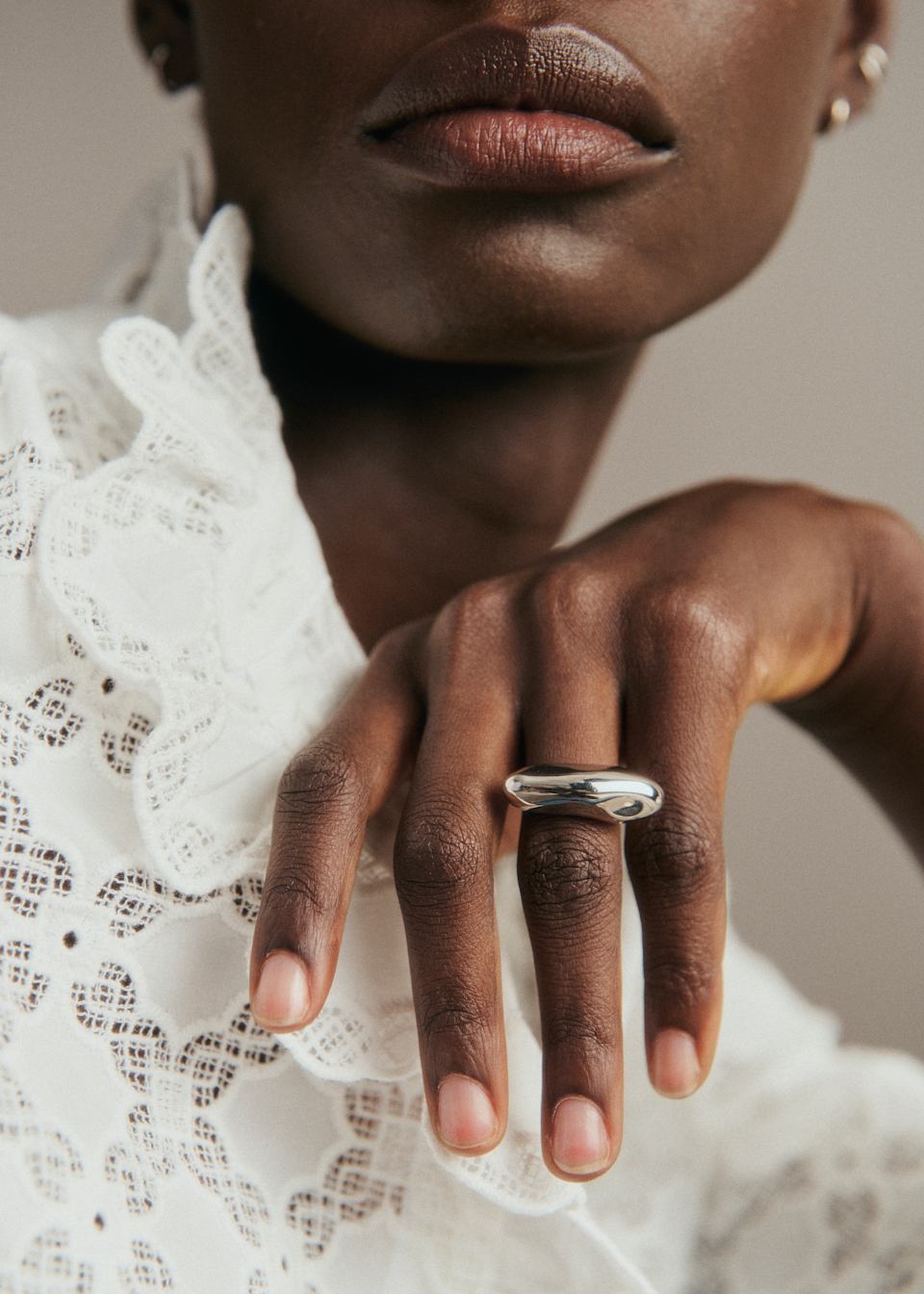 BAGUE CLARA