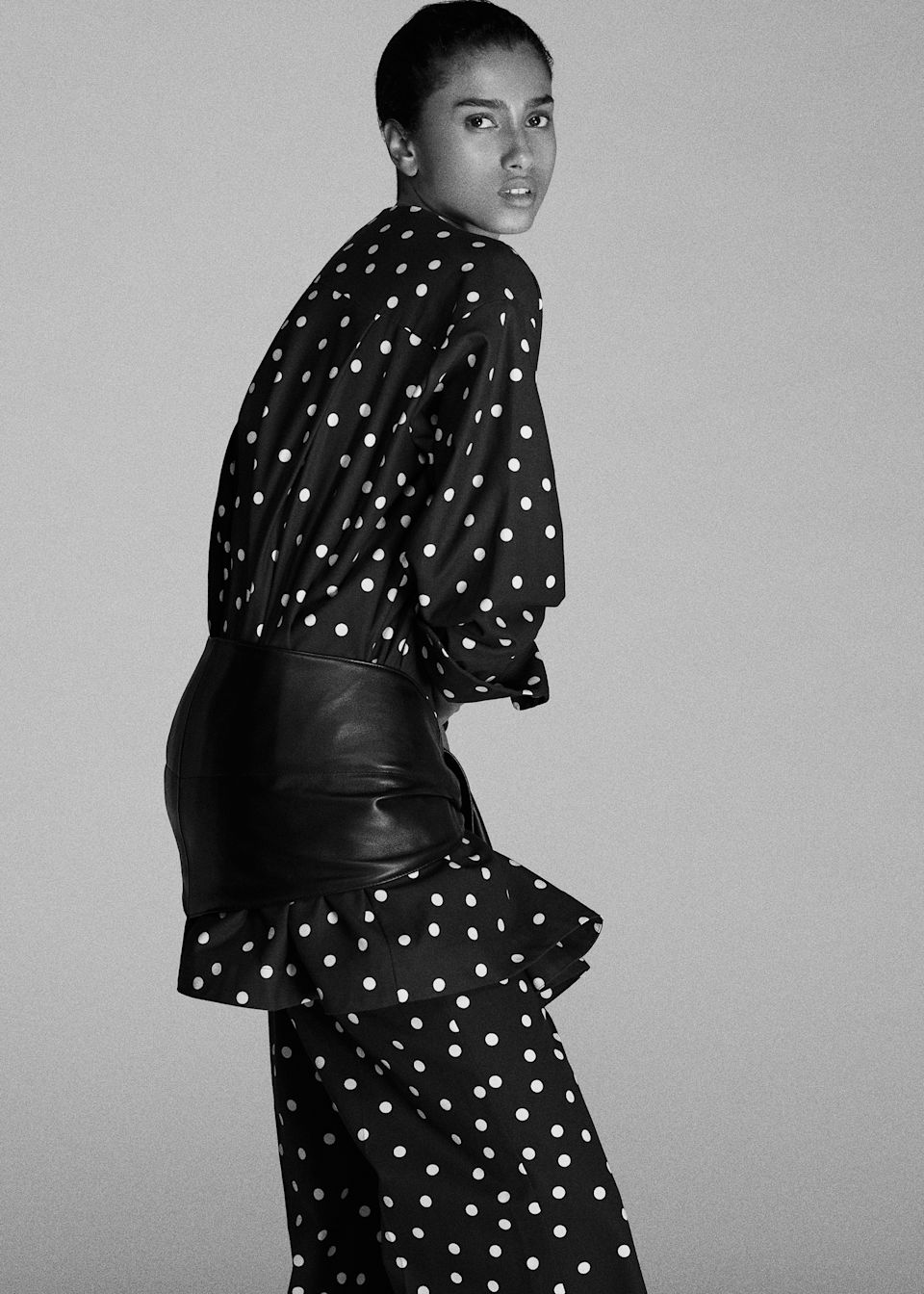 ROBE LEONELLA